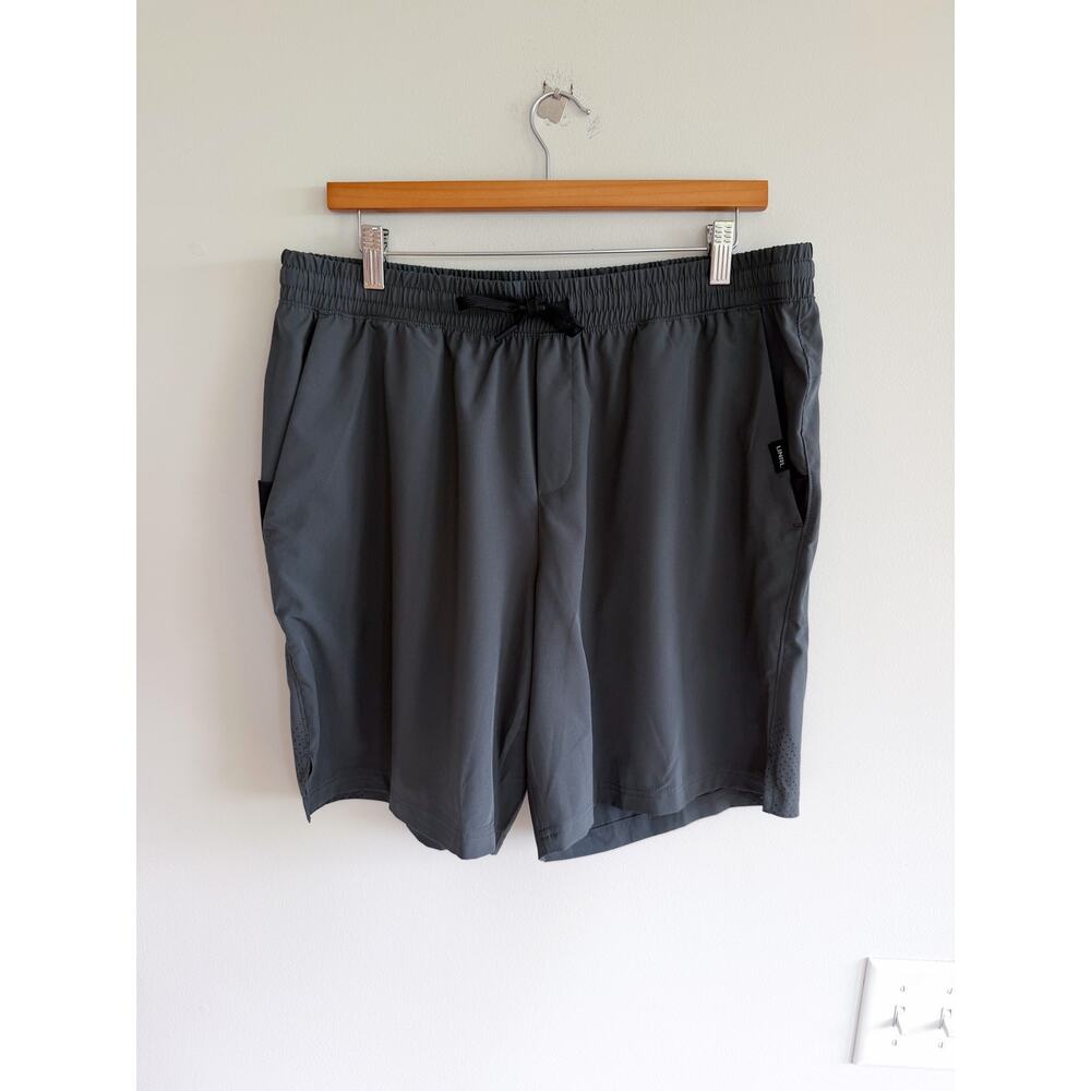 UNRL UtilityPerformance Elastic Waistband Stride Short Gray XL NWT